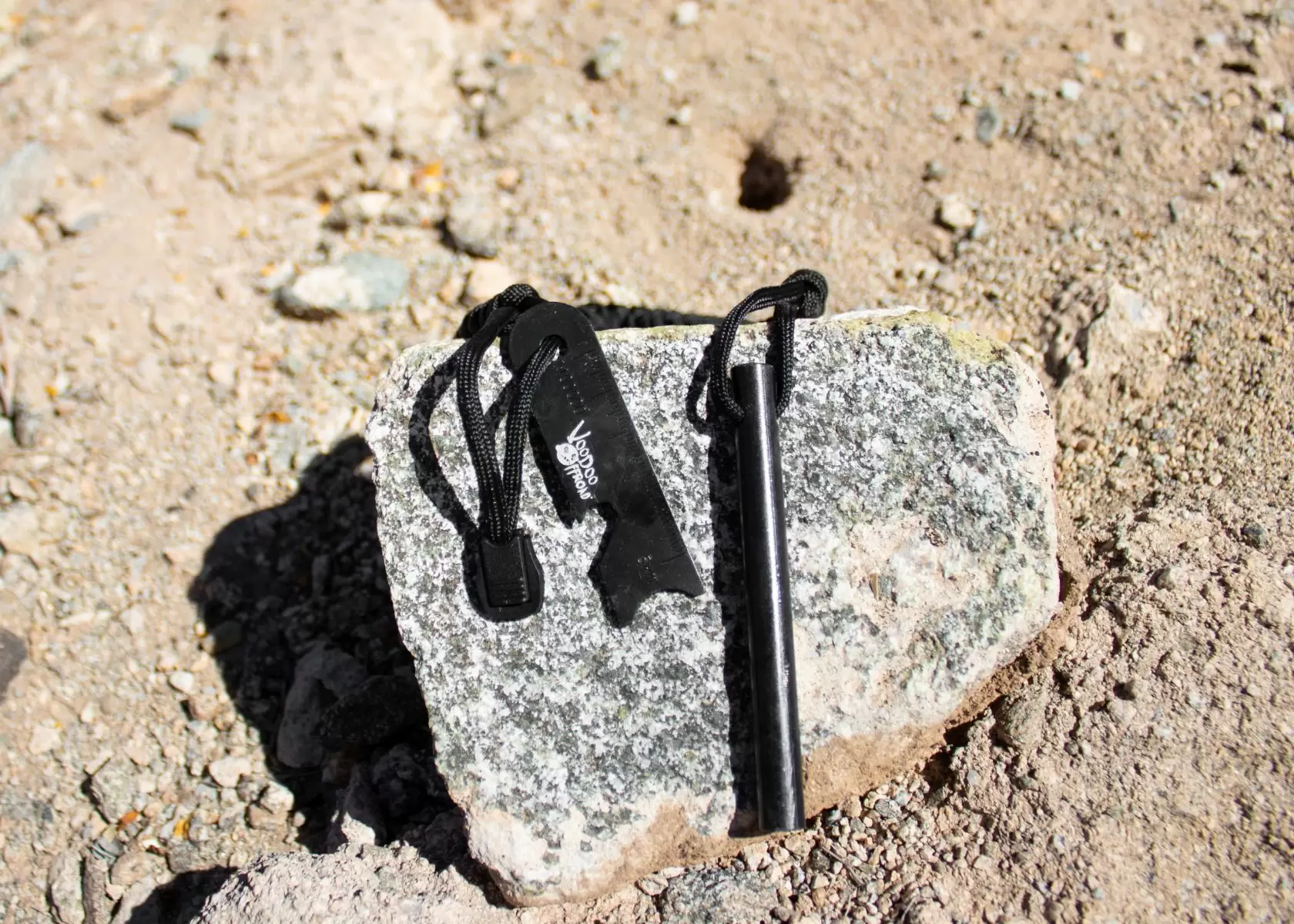 1600003 - Voodoo Offroad Fire Starter With Paracord 2 1600003 - Voodoo Offroad Fire Starter With Paracord - Image 2