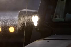 283 – KC HiLites FLEX ERA® 3 - 2-Light System - 40W Combo Beam -AutoMods Hub 283 aux light 15 jpg