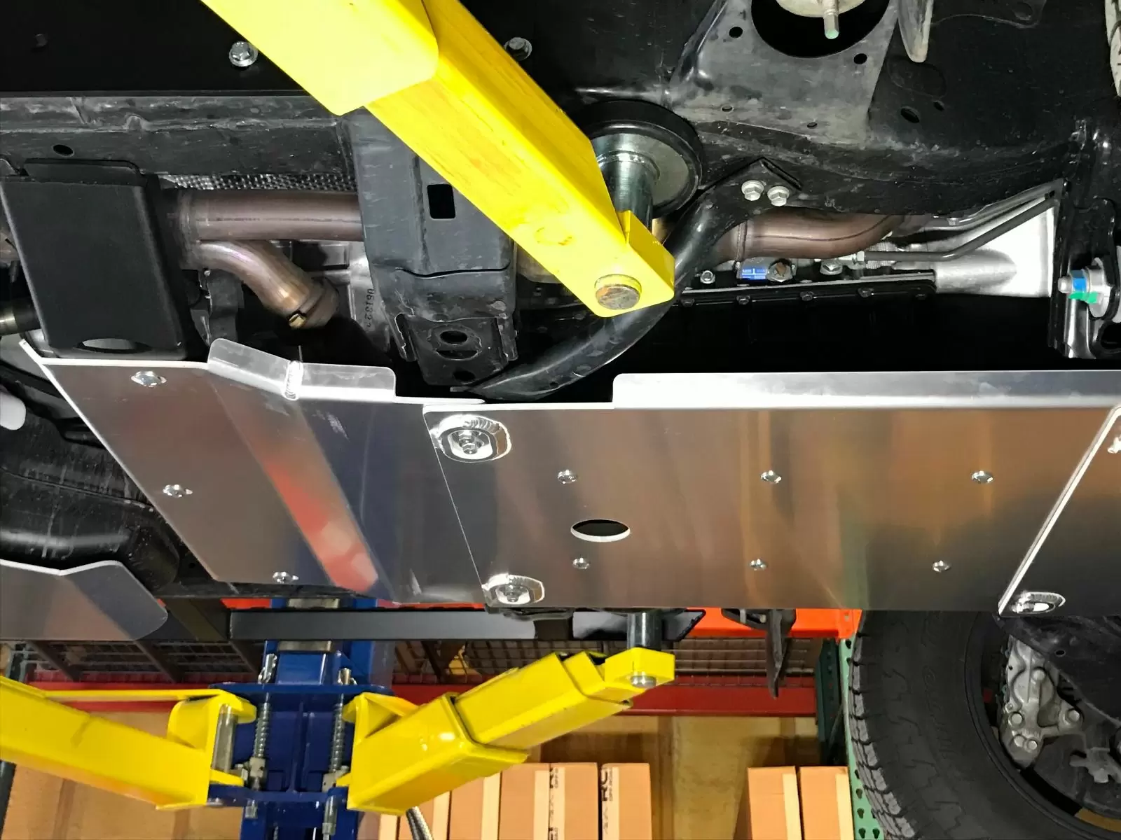 T4R-03-TCASE - RCI Metalworks Transfer Case Skid Plate (03-09 4Runner /03-09 GX470/ 07-14 FJ Cruiser) 3 T4R-03-TCASE - RCI Metalworks Transfer Case Skid Plate (03-09 4Runner /03-09 GX470/ 07-14 FJ Cruiser) - Image 3