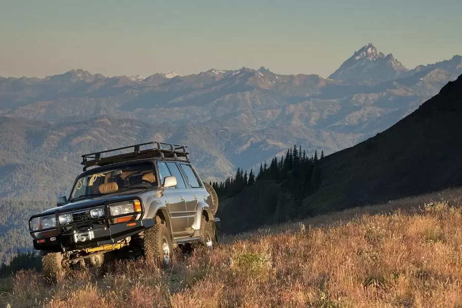 3411050 - ARB Deluxe Bar - (80 Series Land Cruiser 90-97/LX450 96-97) 2 3411050 - ARB Deluxe Bar - (80 Series Land Cruiser 90-97/LX450 96-97) - Image 2