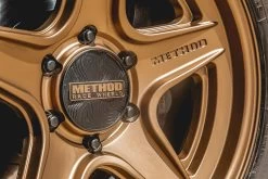 MR31978560900 - Method MR319 Method Bronze / 6x5.5 / 17x8.5 -AutoMods Hub mrw 319 bronze tacoma prerunner88 2