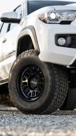 MR321785601300 - Method MR321 Gloss Black / 17x8.5 / 6x5.5 -AutoMods Hub mrw 321 gloss black vehicle 0348