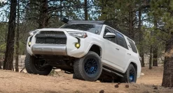 MR70778560600 - Method MR707 Bead Grip Bahia Blue / 17x8.5 / 6x5.5 -AutoMods Hub mrw 707 bahia blue 1248x677 desktop 1 jpg